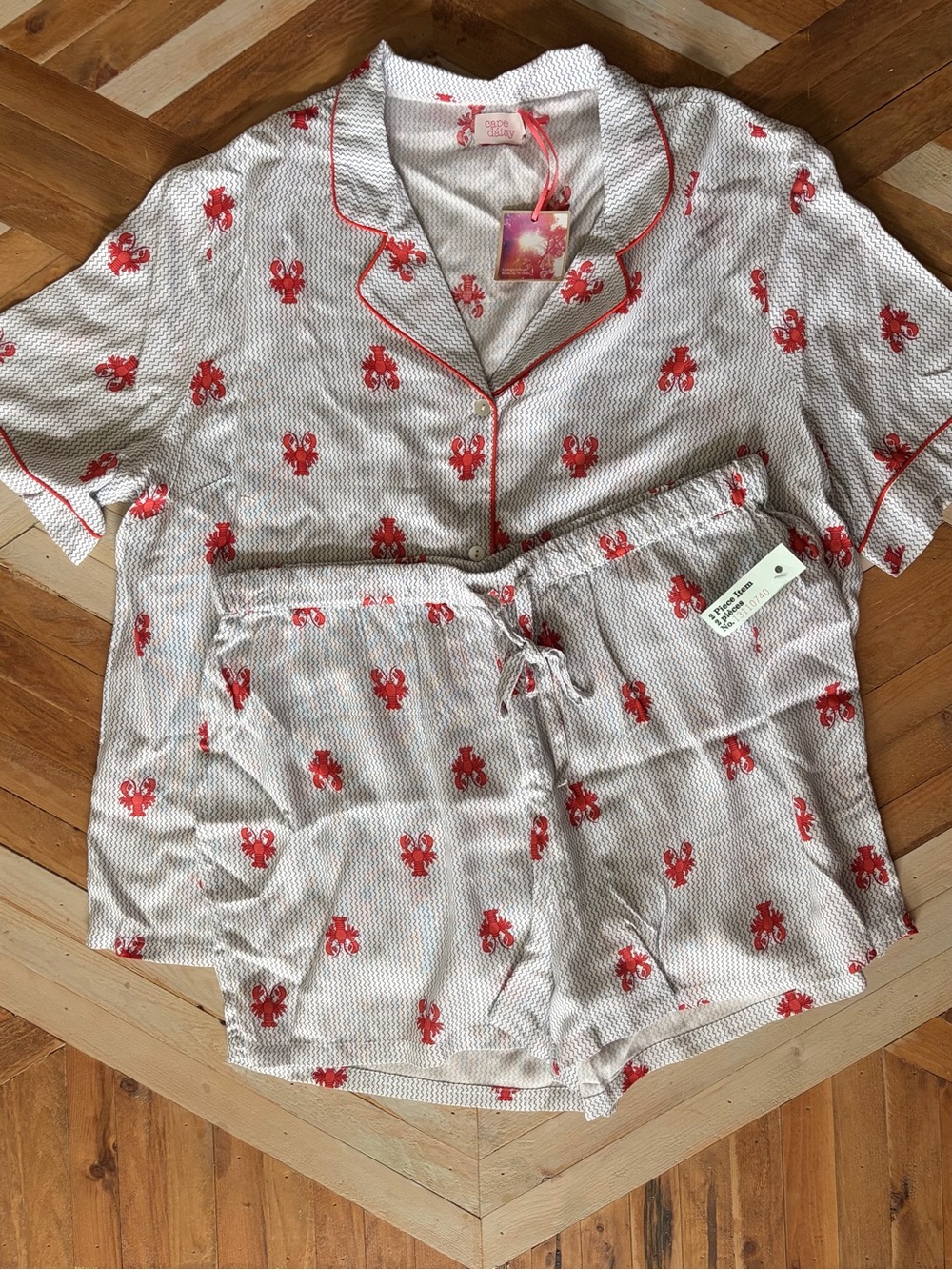Women’s Short Pajama Set - White/Blue with Red Lobster Print